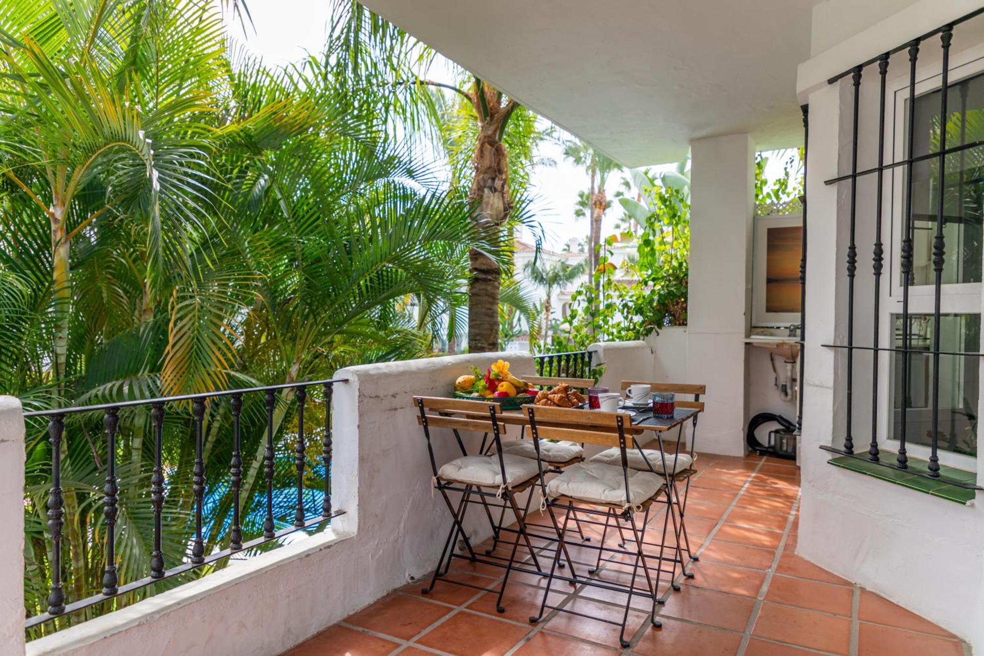 Covd 19 Free- Total Purified - Design Penthouse - 3mn To Puerto Banús&beach- Golden Mile- Pool&tropical Garden View Apartamento