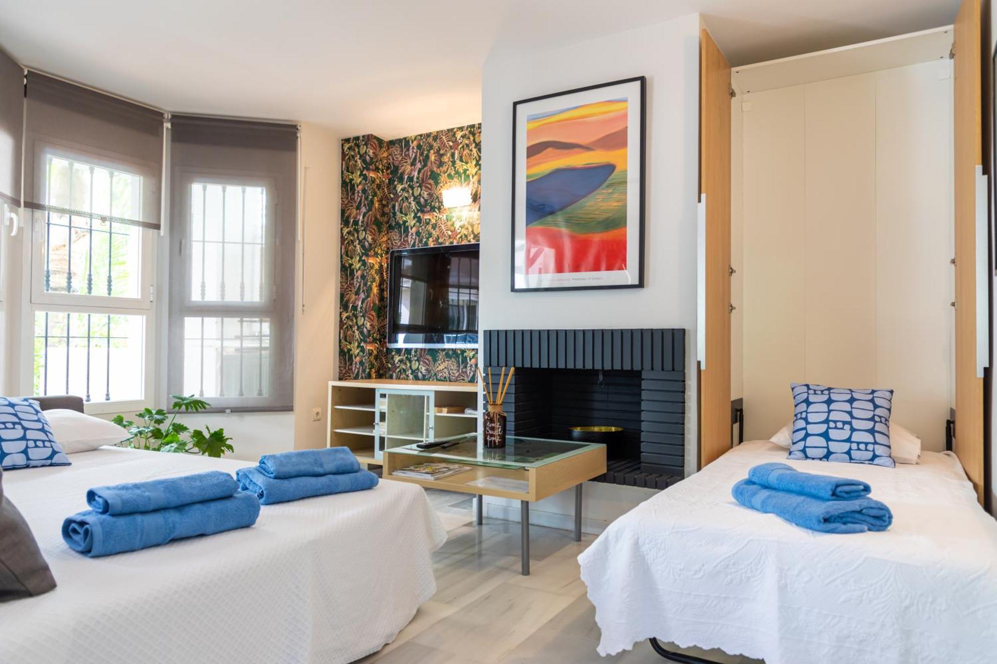 Apartamento Covd 19 Free- Total Purified - Design Penthouse - 3mn To Puerto Banús&beach- Golden Mile- Pool&tropical Garden View Marbella